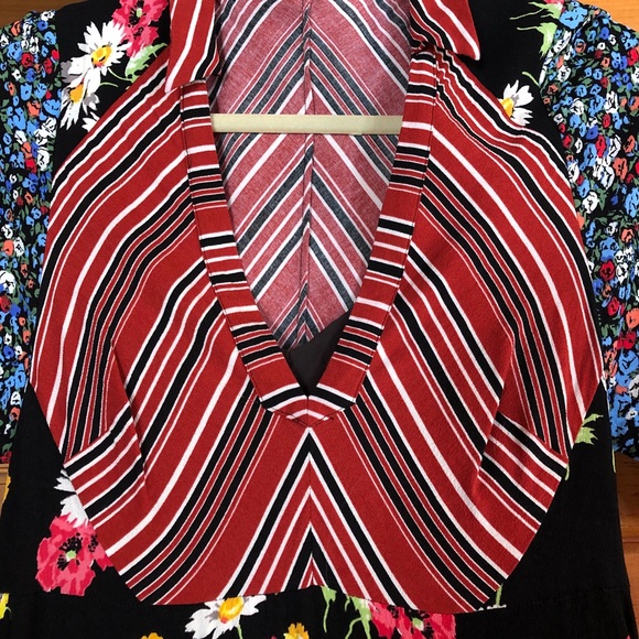 FREE PEOPLE FLOWERED MINI DRESS size 6 - SO CUTE!! - Picture 4 of 8